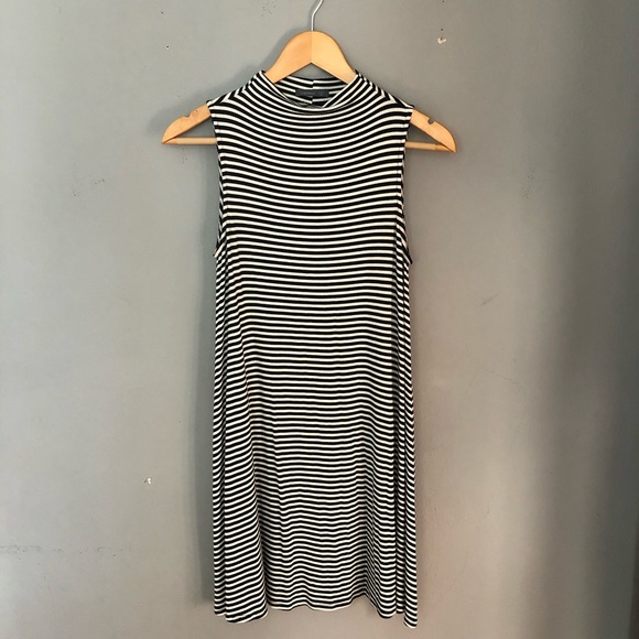 Soprano Dresses & Skirts - Soprano black and white striped dress size small